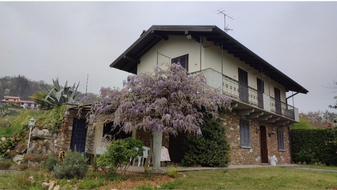 Villa Cadeloro Nebbiuno Habitación foto