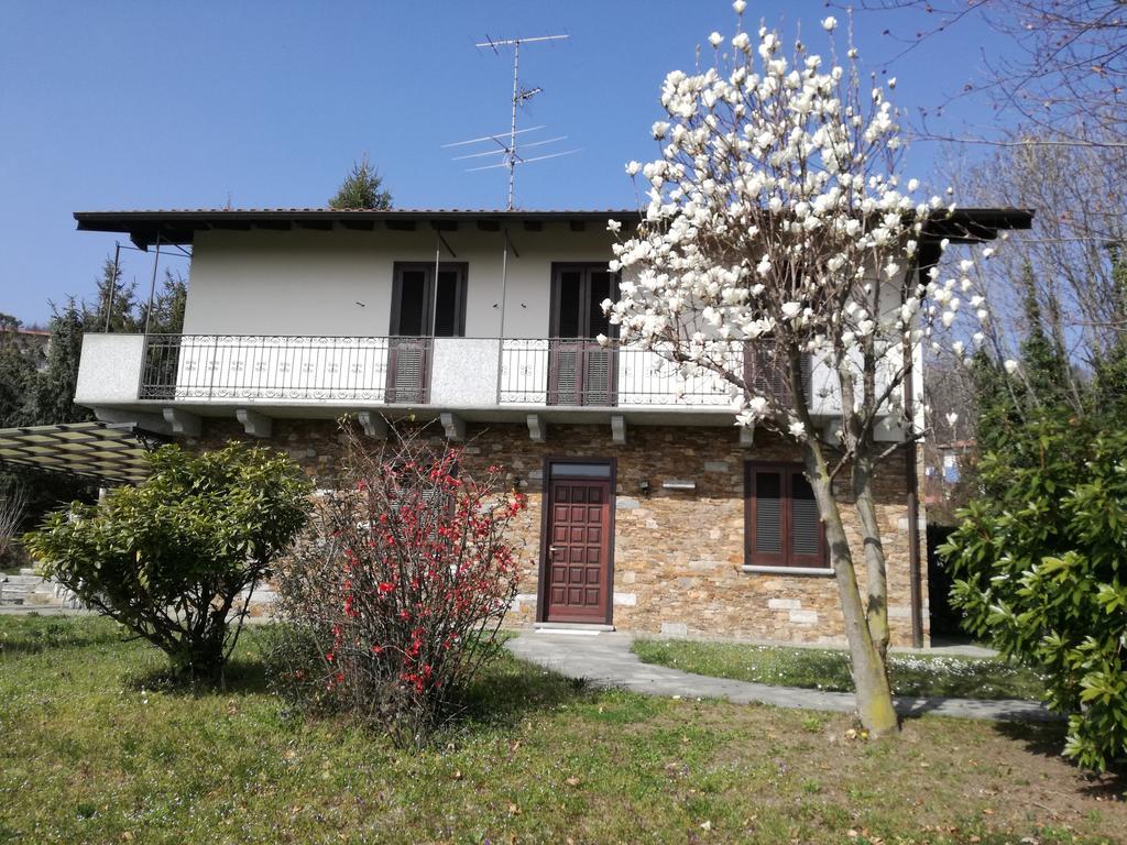 Villa Cadeloro Nebbiuno Exterior foto